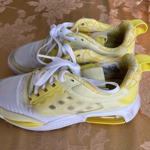 Jordan Air max 200  Dynamic Yellow